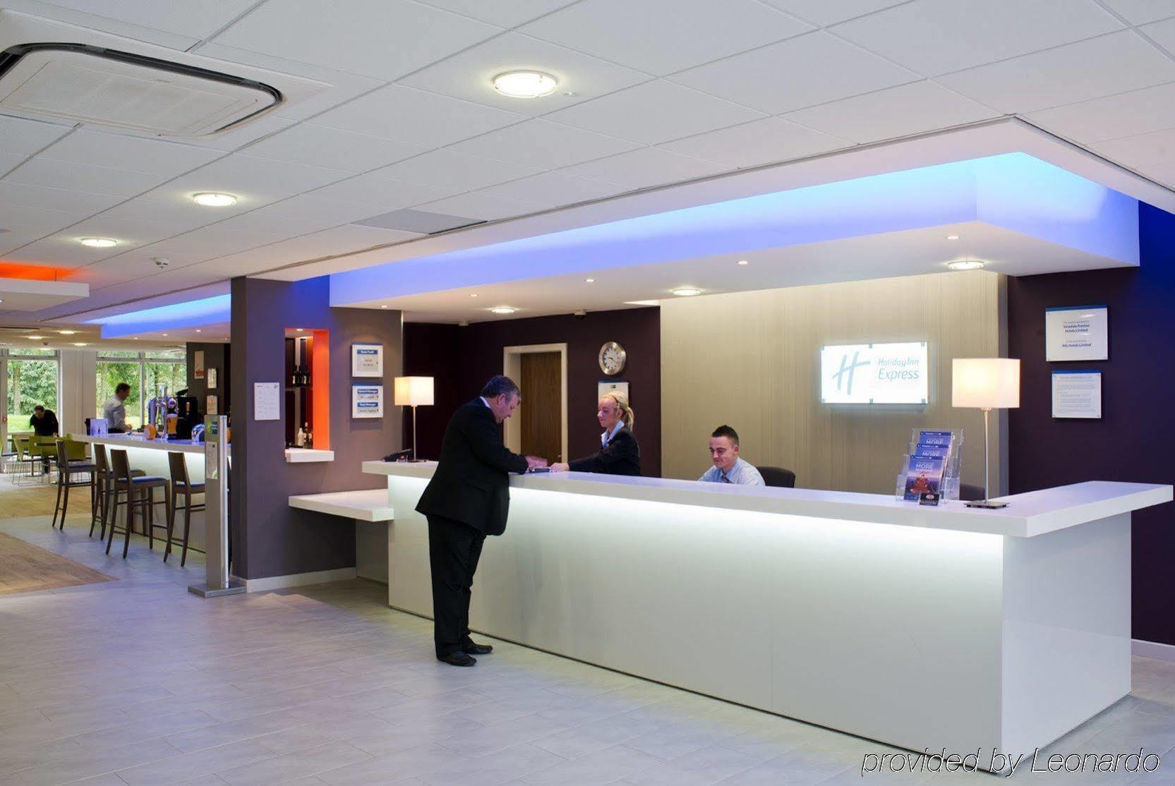 Holiday Inn Express Preston South By Ihg Exteriér fotografie